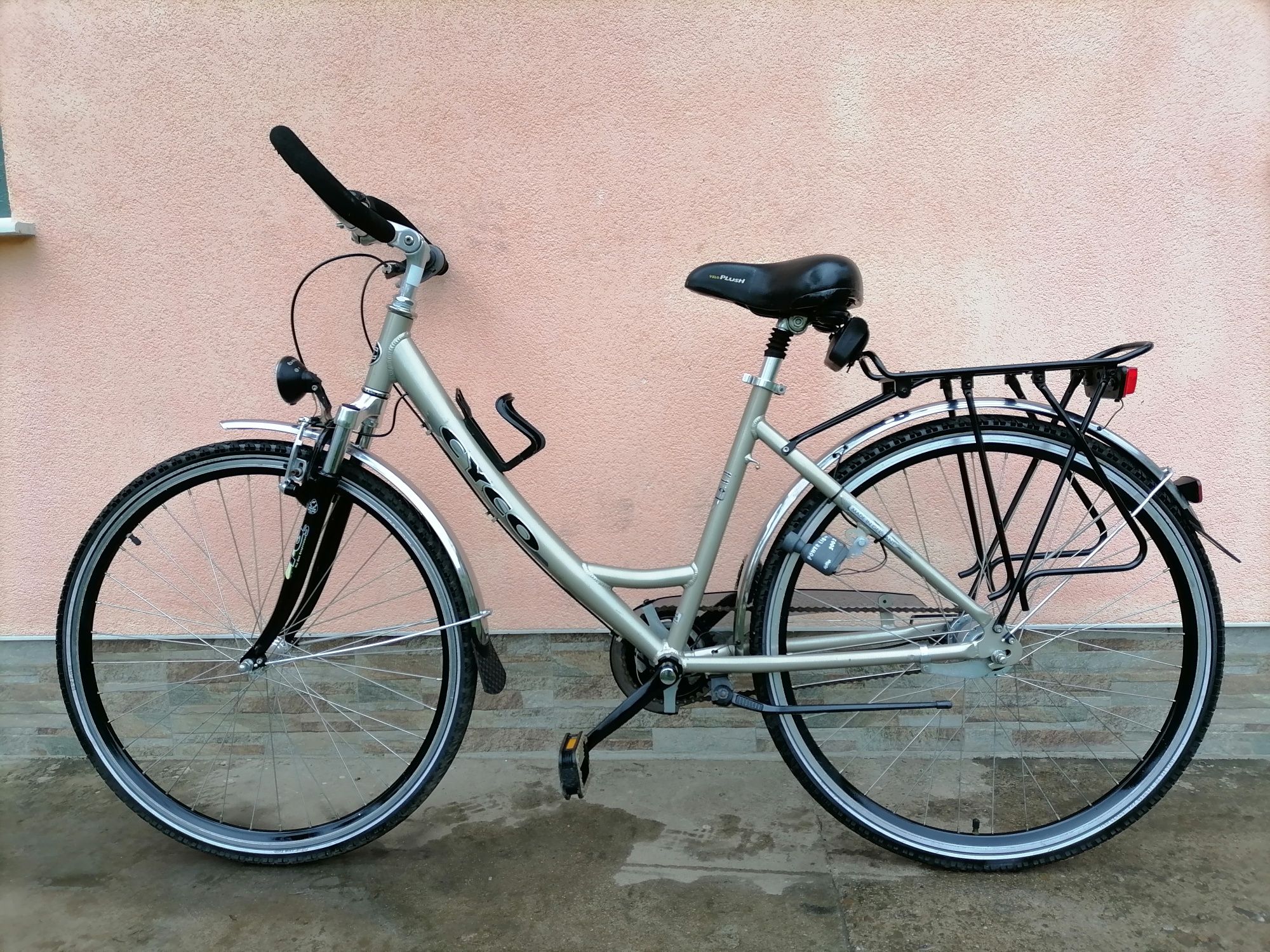 CYCO Алуминиев Градски Дамски Велосипед Колело 28 цола 2 броя