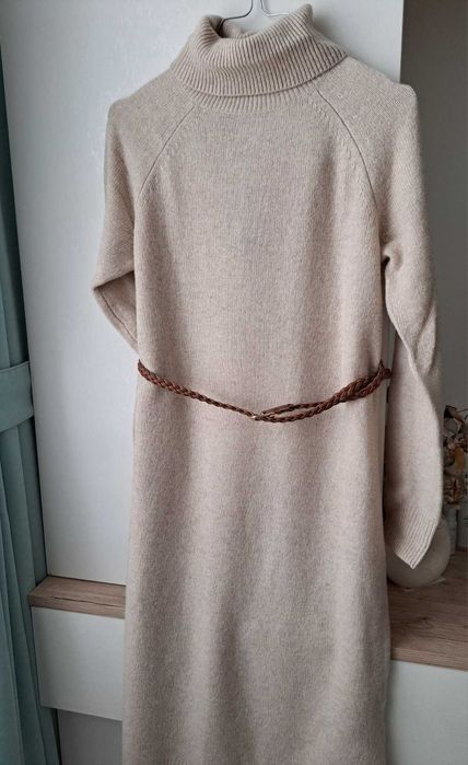 Дамска рокля от вълна и кашмир Massimo Dutti