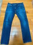 Blugi levis in stare impecabila