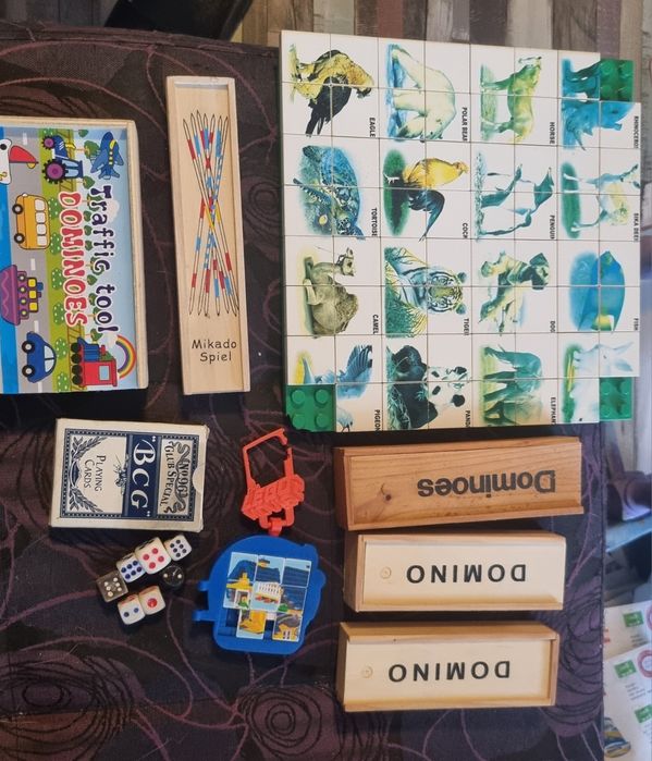 Настолни игри домино