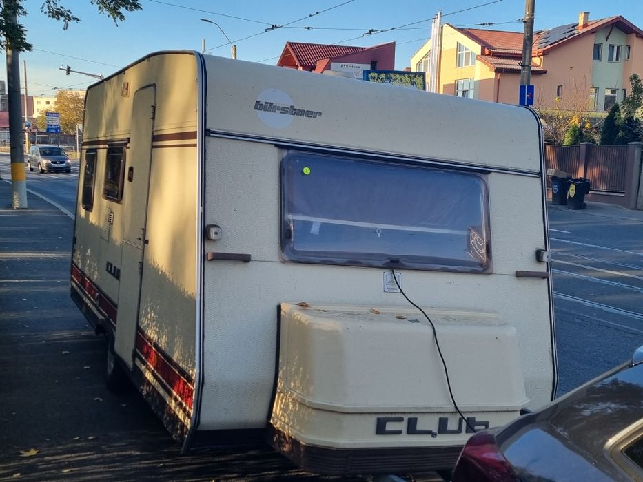 Rulota Burstner cu baie