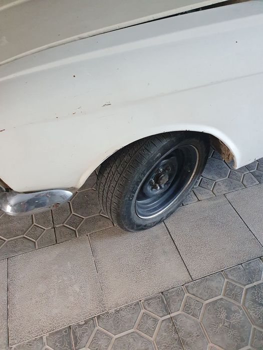 Москвич Комби срочний сотилади