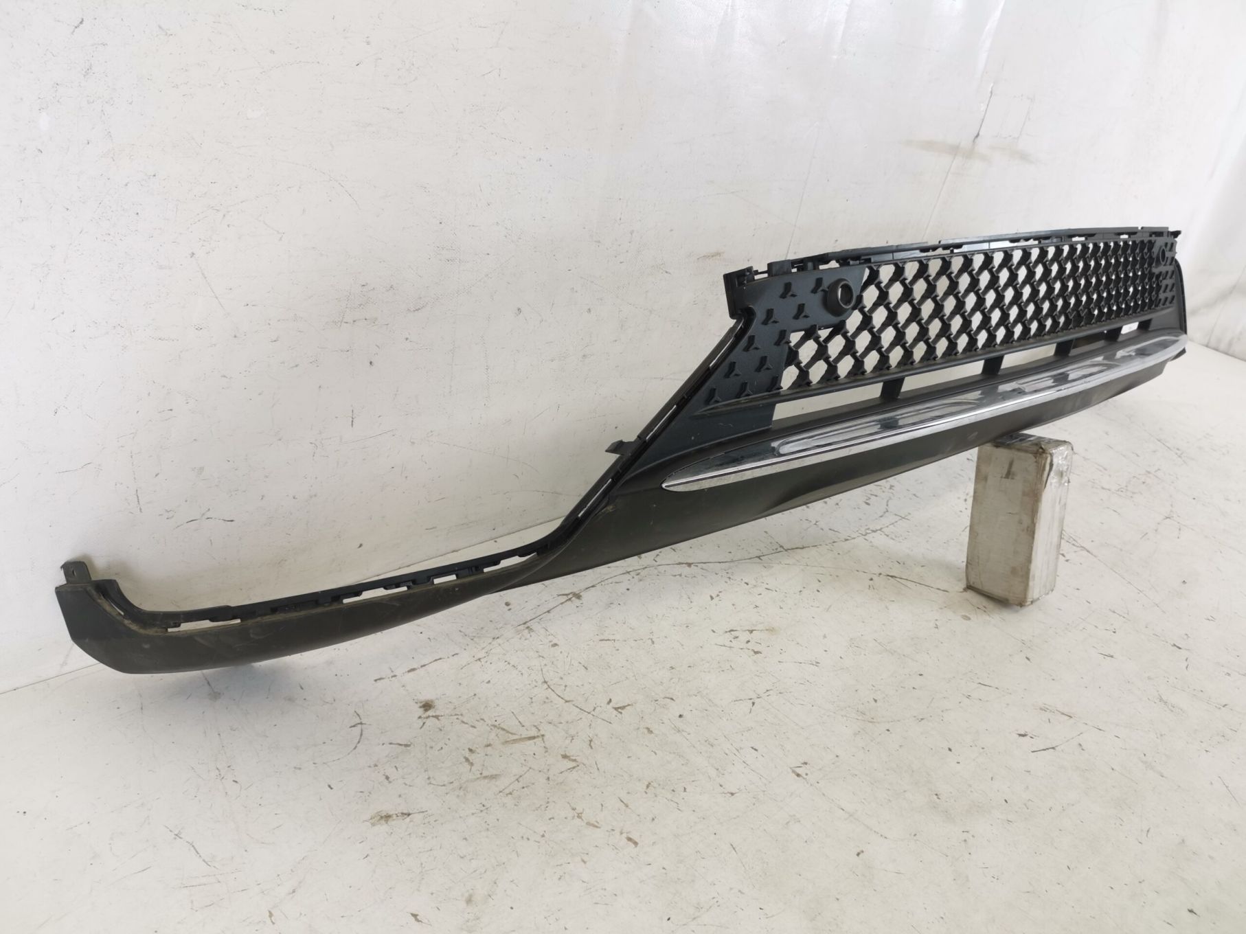 Grila Centrala Inferioara AMG Mercedes-Benz  GLC 1 2023 2024 AMG Origi