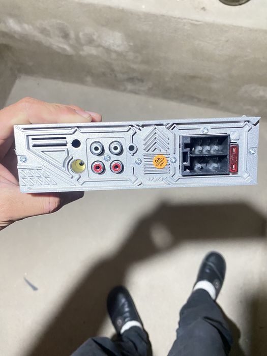 Damas mafon sptiladi