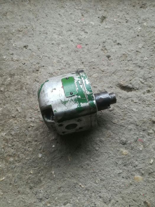 Piese motor de tractor john deere lanz 500 semănătoarea paioase si pla