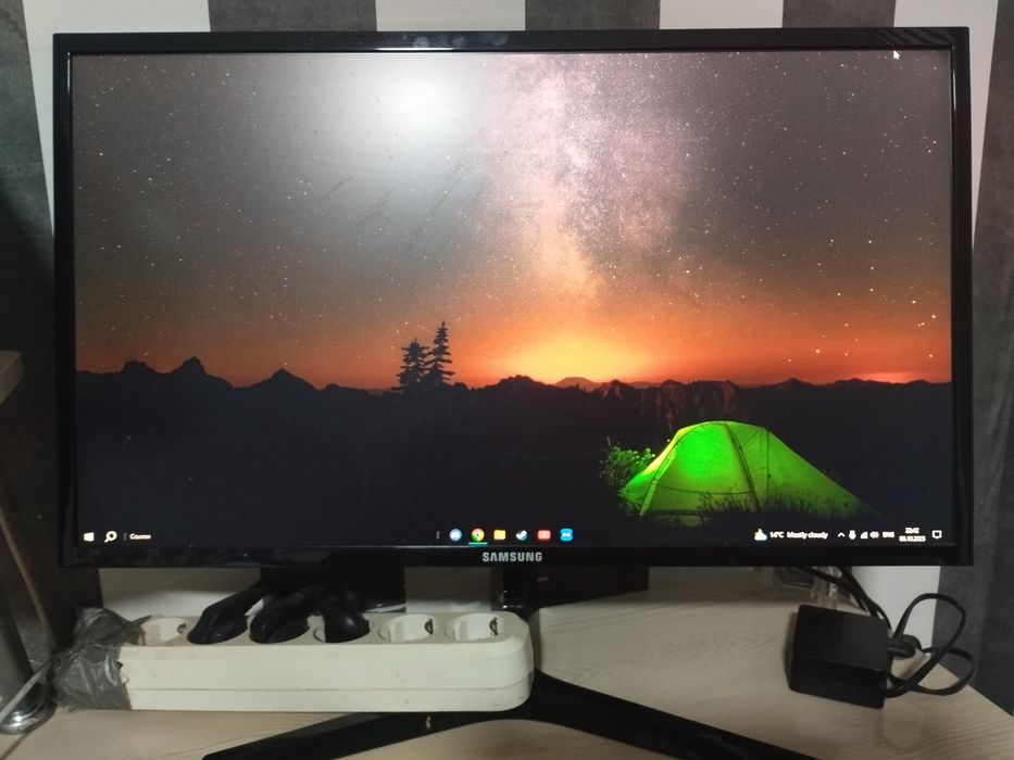 Монитор samsung.