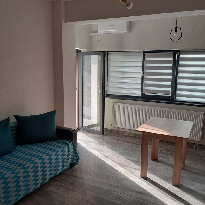 Închiriez apartament 74 mp Bloc nou