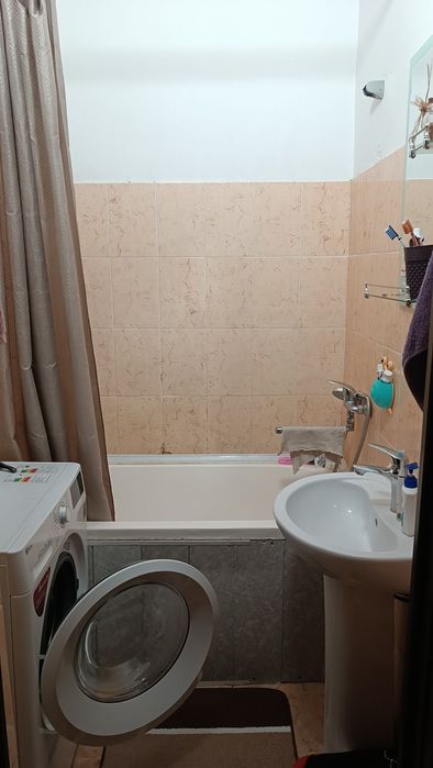 Yunusobod tumani shahriston metrosi yaqinida arenda bor