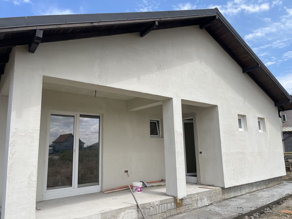 Casa de vinzare parter