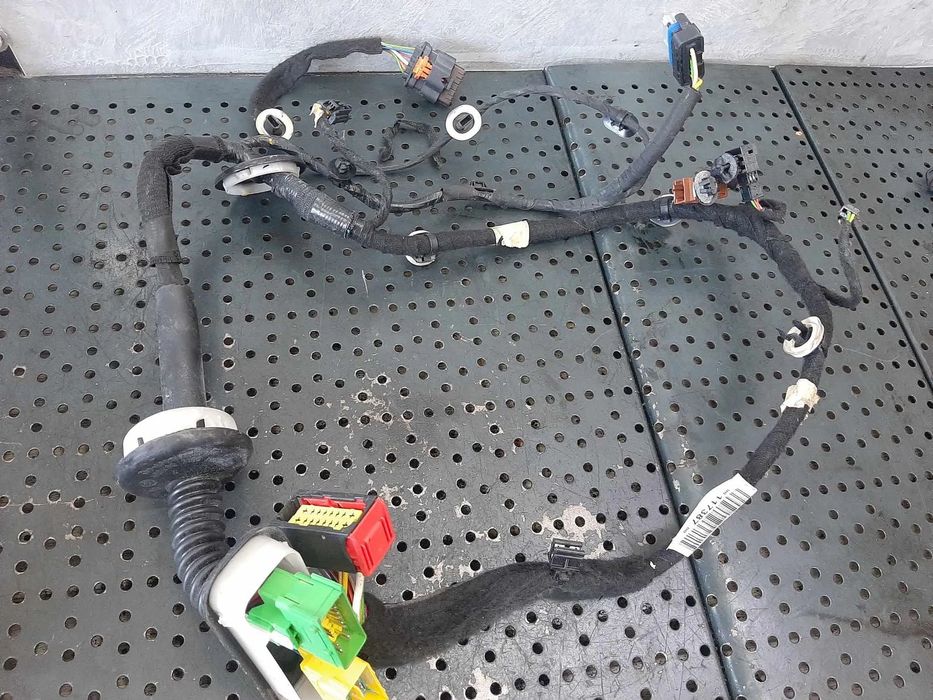 instalatie electrica usa stanga fata peugeot 208  9811738780