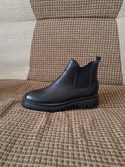 Стильные мужские сапоги утеплённые