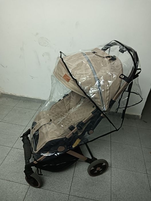 Продам дождевик на коляска новая