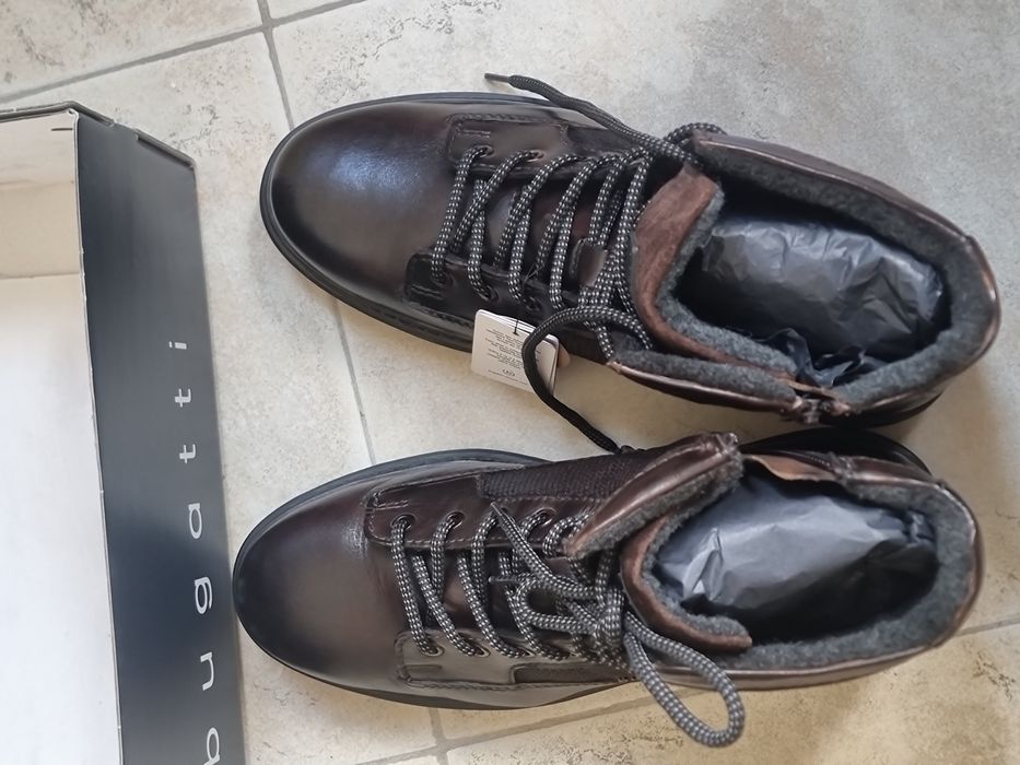 Кожени боти Bugatti кафеви с изолация - чисто нови