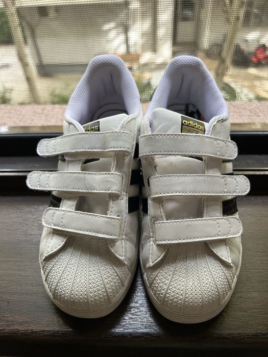 Adidasi de copii de vanzare