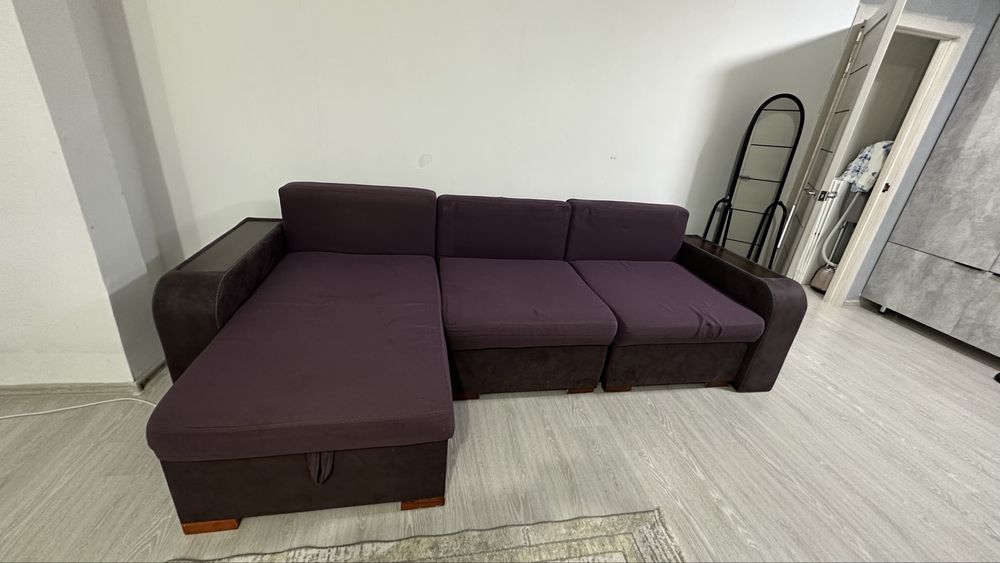 Продам угловой диван 3 метра