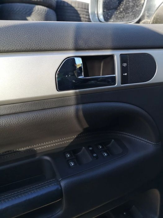 Volkswagen Touareg Masina de prezentare/showroom Cardinal Motors, unic proprietar