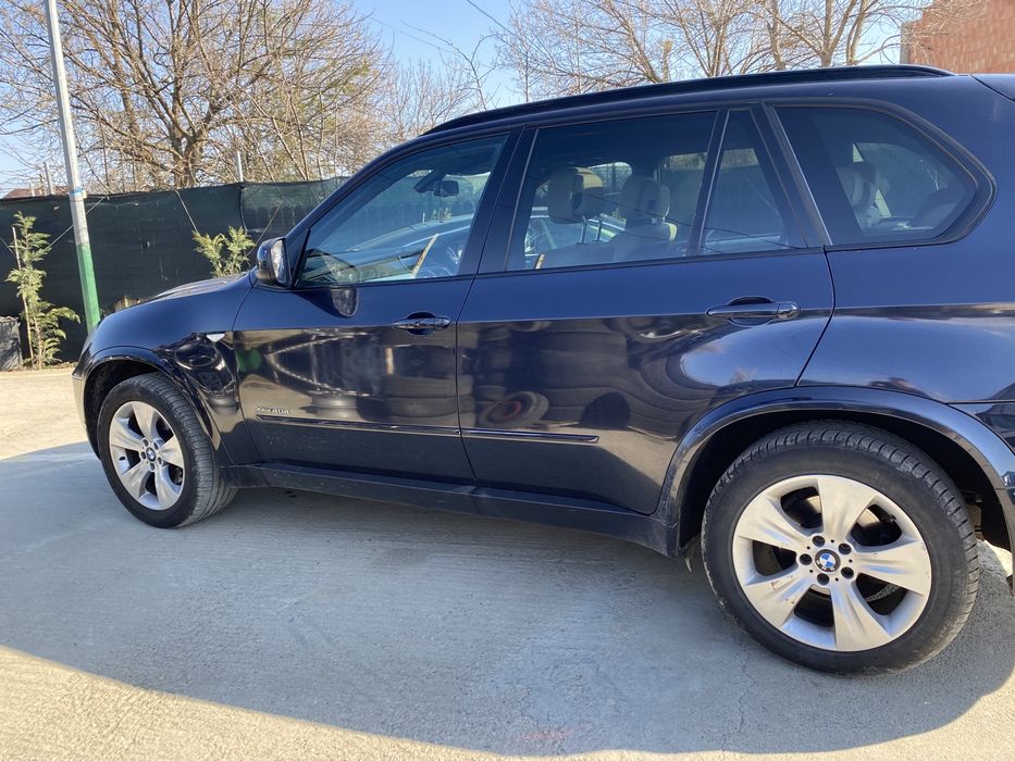 Ușă stânga spate BMW X5 E 70 2011