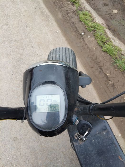 Vind Scuter electric Harley