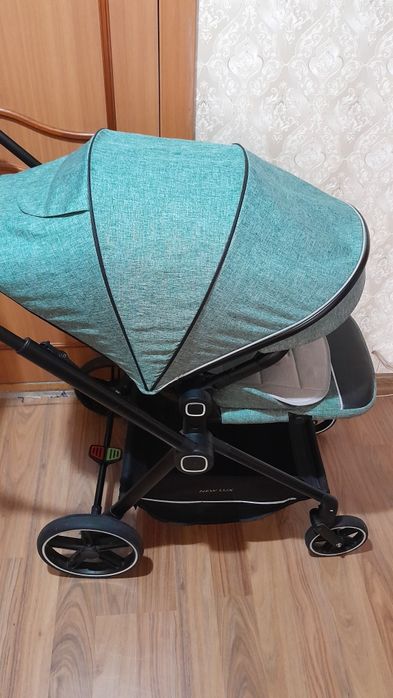Детская коляска б/у  6мес недорого