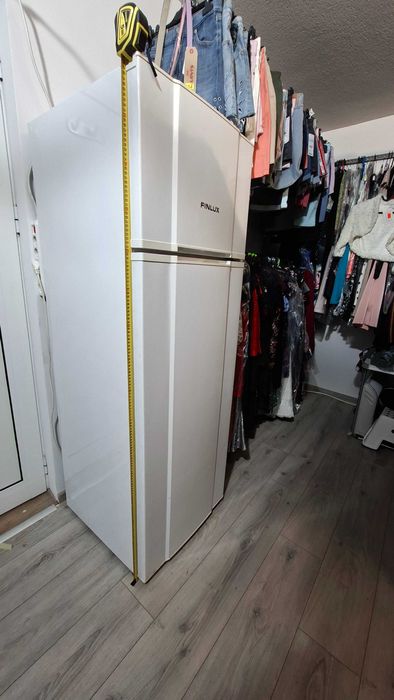 Хладилник 160/55/55 Отличен