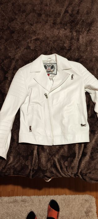 ЯКЕ естествена кожа