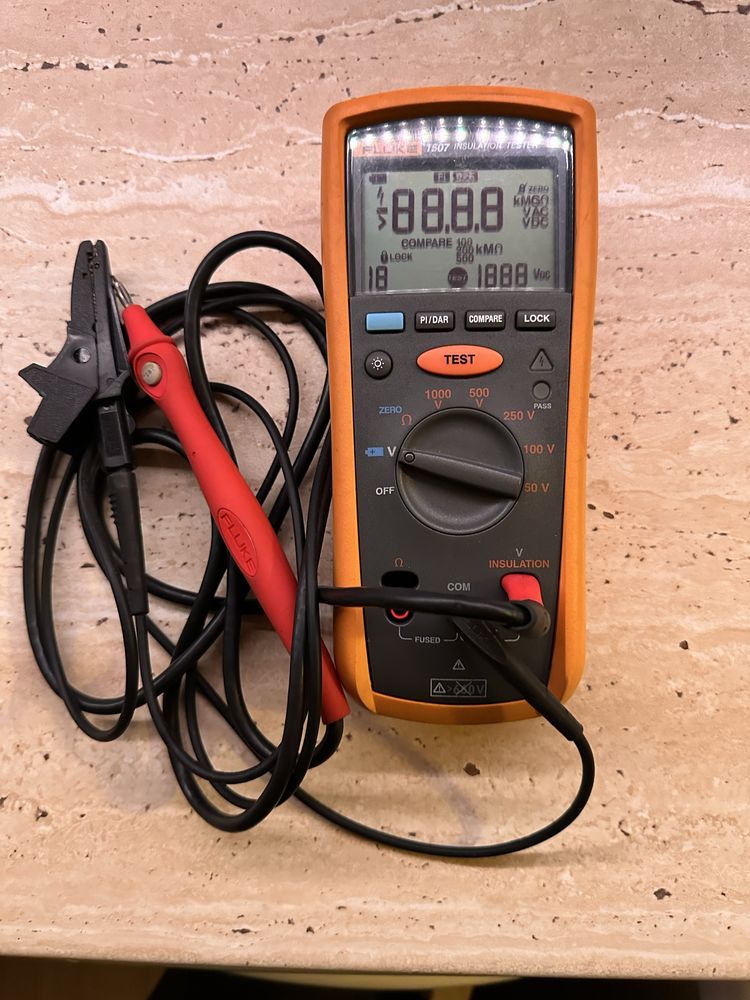 Tester Fluke 1507 Insulation Resistance Tester Multimetru