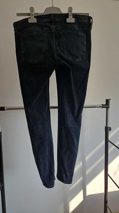 Blugi ZARA Woman – Premium Denim Collection