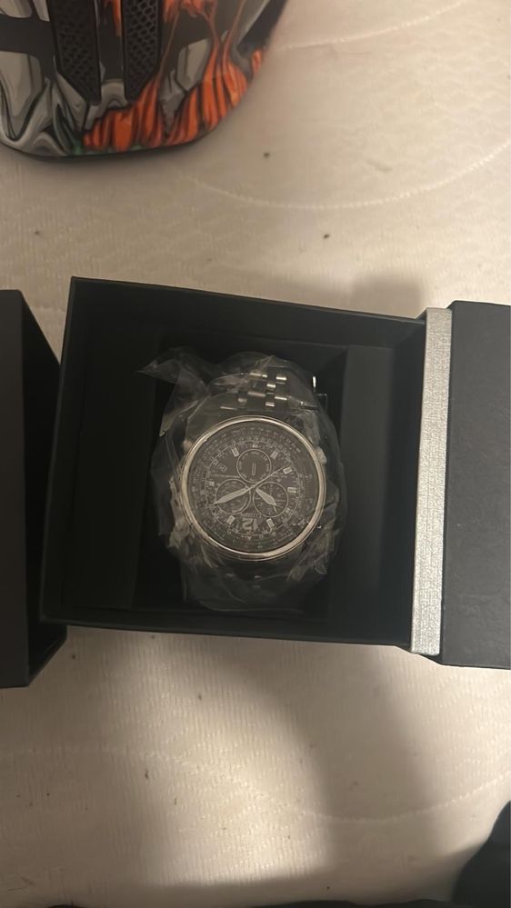 Vand ceas citizen CB5860-86E