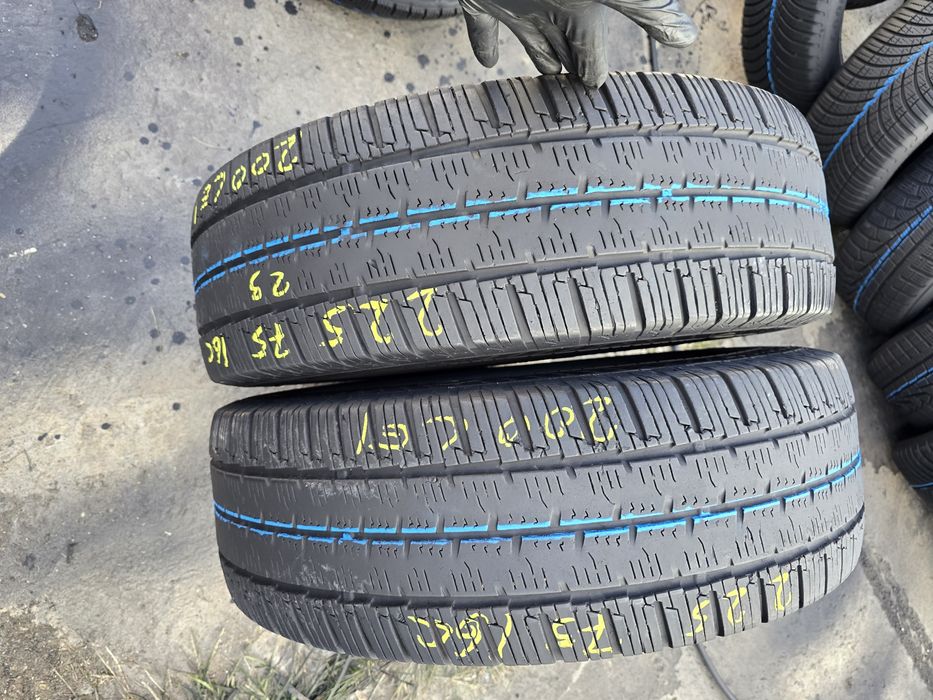 225 75 16c continental all seasson