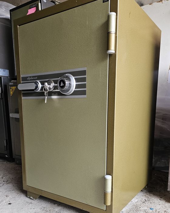 Огнеупорный сейф Diplomat кодовый тяжёлый несгораемый