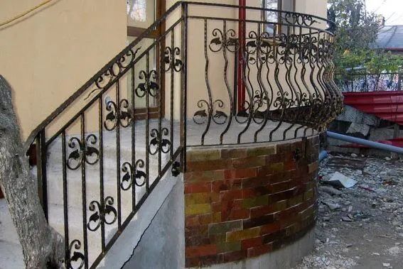 Balustrada exterior din fier forjat