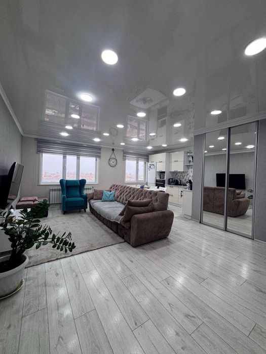 Продам шикарную  3х комнатную квартиру в хорошем районе