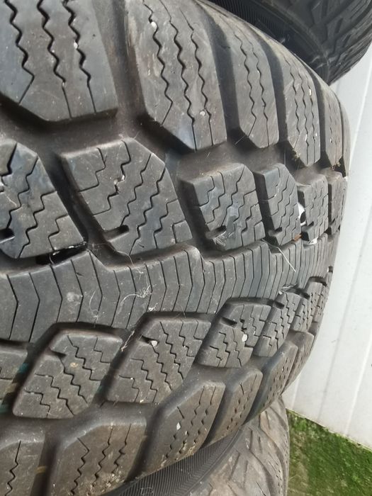 Set 4 jante tabla 4x100 r15 dacia Renault cu anvelope de iarna
