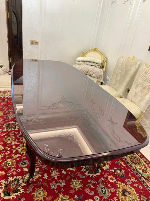 Italiyanski sto'l xolati yaxwi