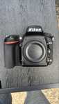 Nikon D750 cu grip