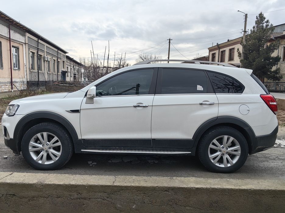 Продаётся Captiva 3 переделана в 4