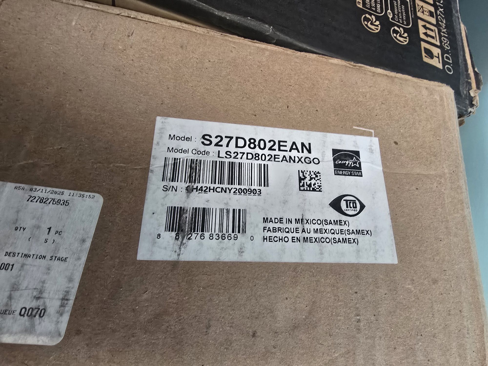 Samsung 27' ViewFinity S8 (S80D) 4K UHD