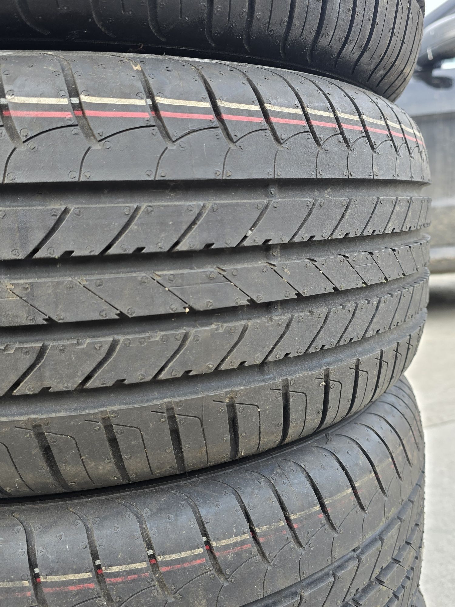 4 Броя 205/50/17 Goodyear 8mm 21dot КАТО НОВИ