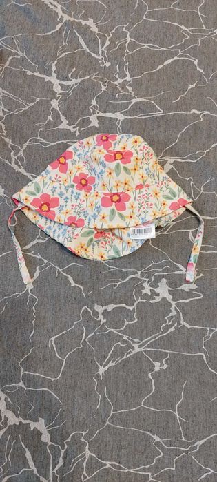 Слъцезащитна шапка с фактор 50