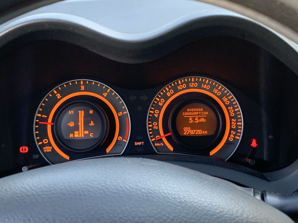 Toyota auris 1.4 D4D 90к.с 2010г.
