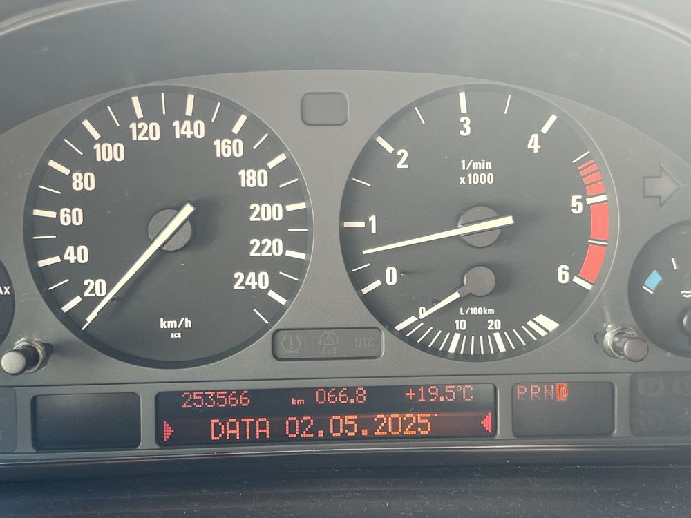 BMW x5 e53 facelift 2004 km reali 253.000