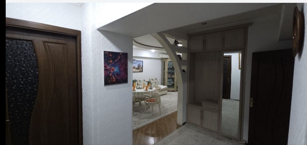 Arenda Навоий куча  метро Алай бозор Йигитларга