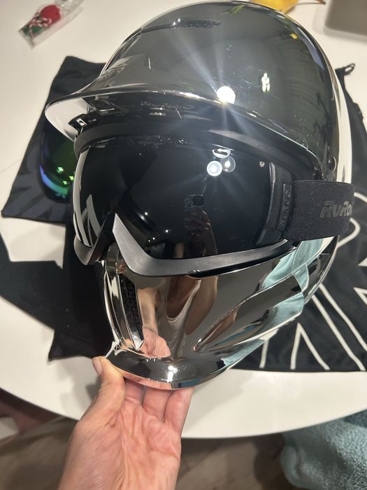 Ски каска RuRoc special edition