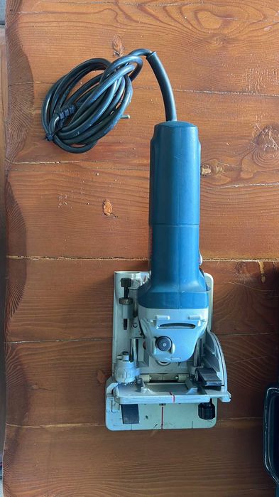 Bosch Professional GFF 22 A