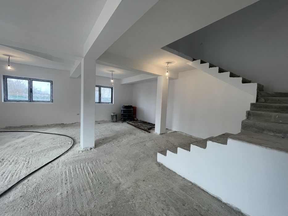 Casă tip duplex P+1+Pod – 220 mp  – Central Tunari – Comision 0%