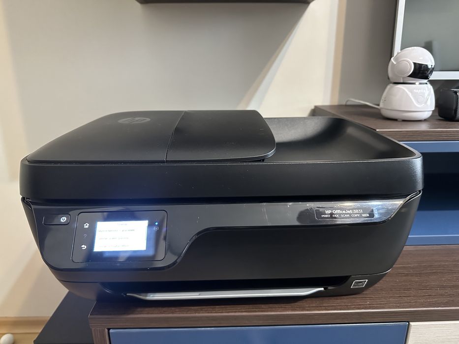 Принтер HP OfficeJet 3831