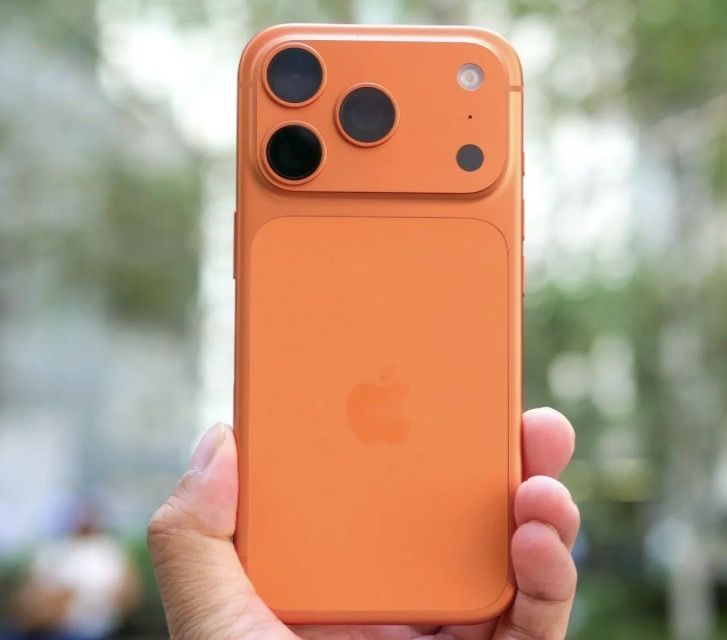 НОВЫЙ Айфон 17 Про 256 ГБ в оранжевом цвете