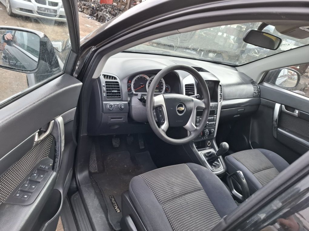 Piese/Dezmembrez Chevrolet Captiva 2.0VCDi16v 110kw150cp An 2008