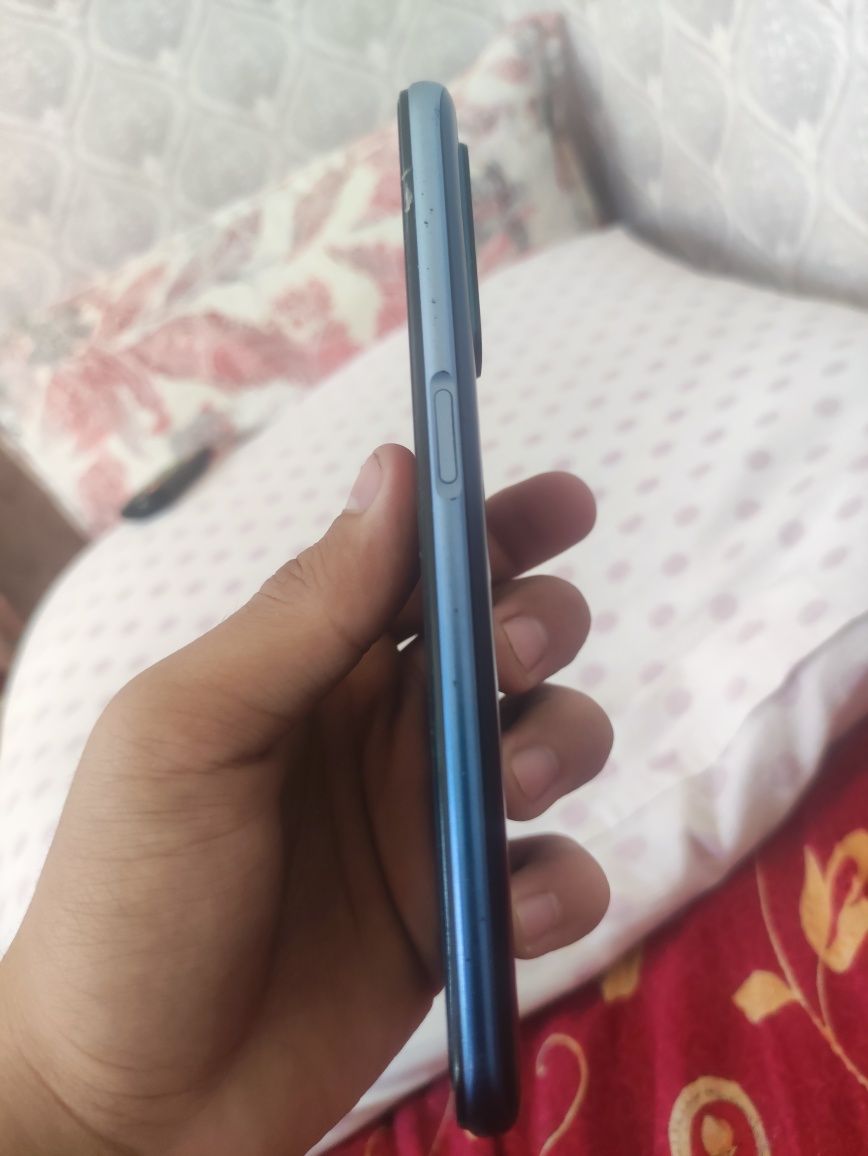 Realme 6 смартфон