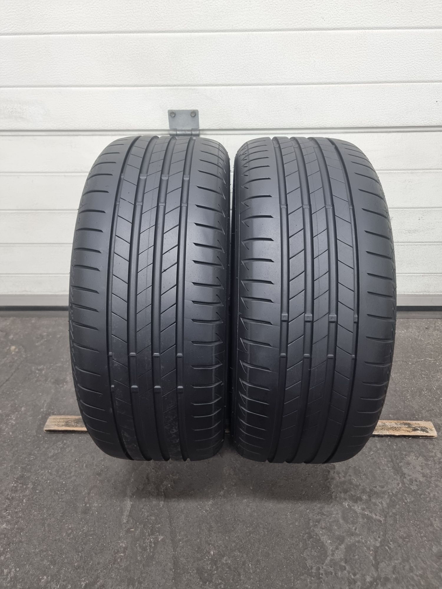 Anvelope Bridgestone 225 45 17